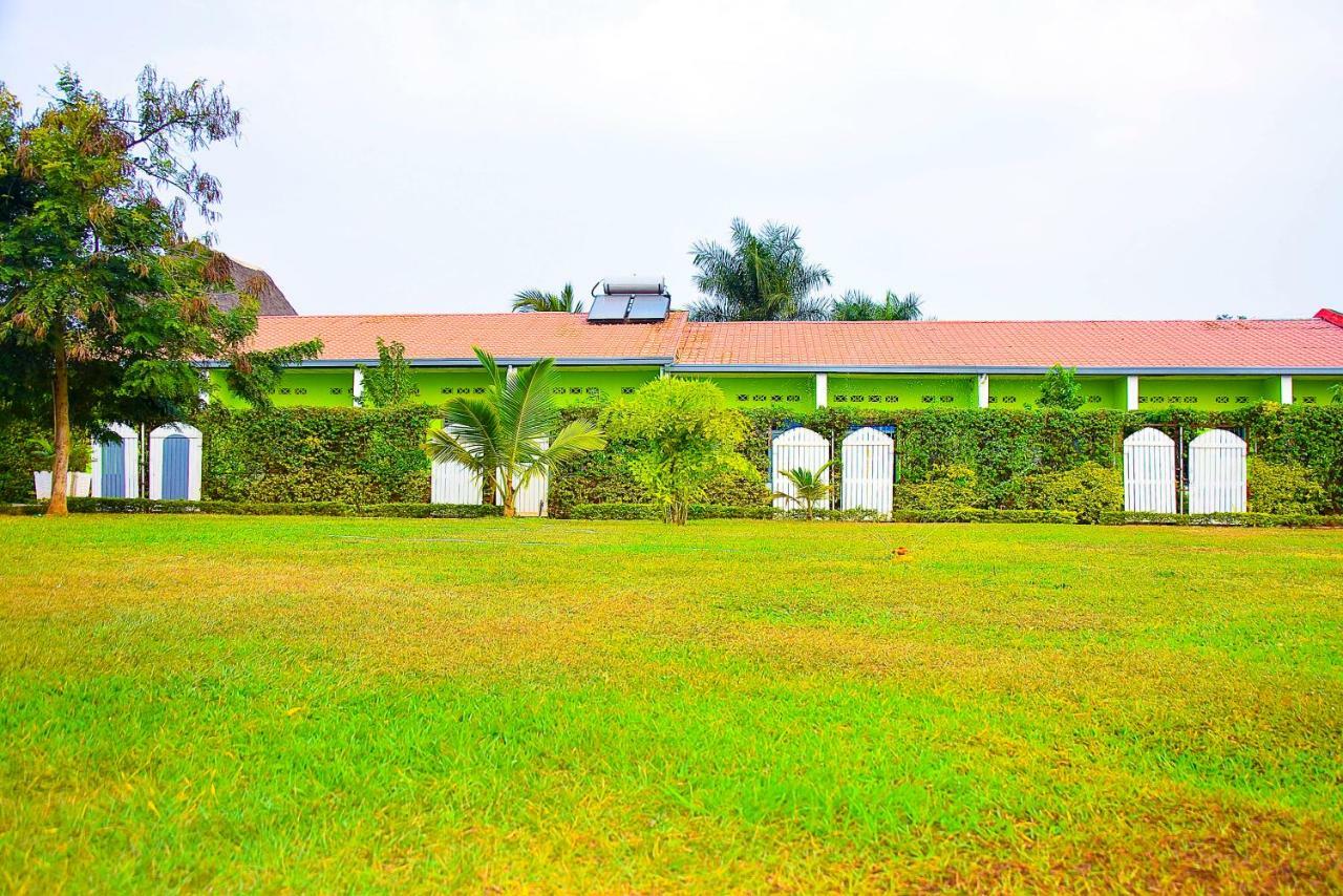 Saint Blaise Hotel Gatumba Rum bild